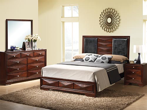 Rent Furniture Welton "Lynda" 6-Piece Queen Bedroom Group ...